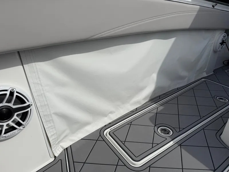 Slide: The Image of Nor-Tech 392 Super Fish 2016 - 75