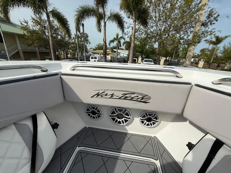 Slide: The Image of Nor-Tech 392 Super Fish 2016 - 77