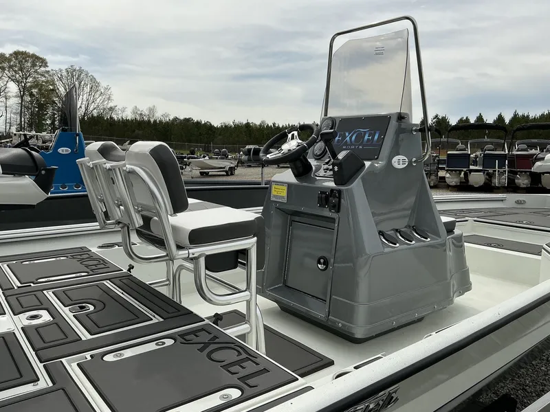 Slide: The Image of Excel 230 Bay Pro 2025 - 11