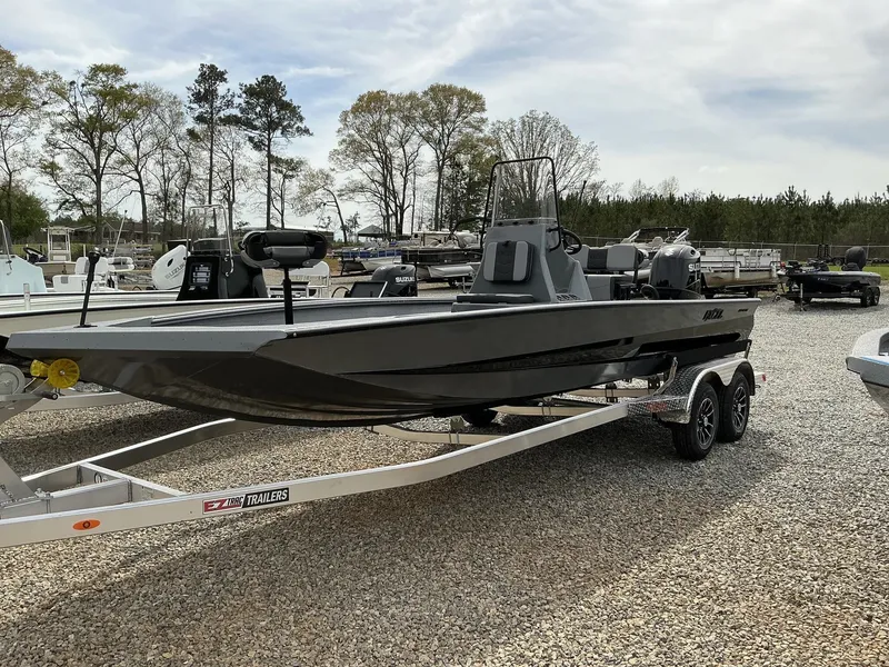 Slide: The Image of Excel 220 Bay Pro Elite 2025 - 12