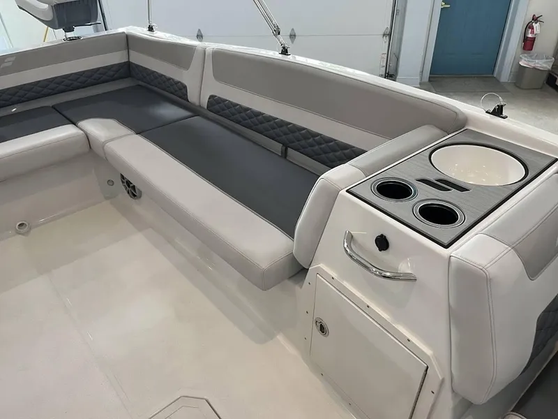 Slide: The Image of Starcraft SVX 191 OB 2025 - 15