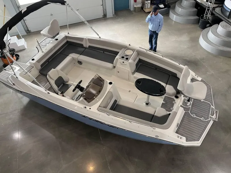 Slide: The Image of Starcraft SVX 191 OB 2025 - 6