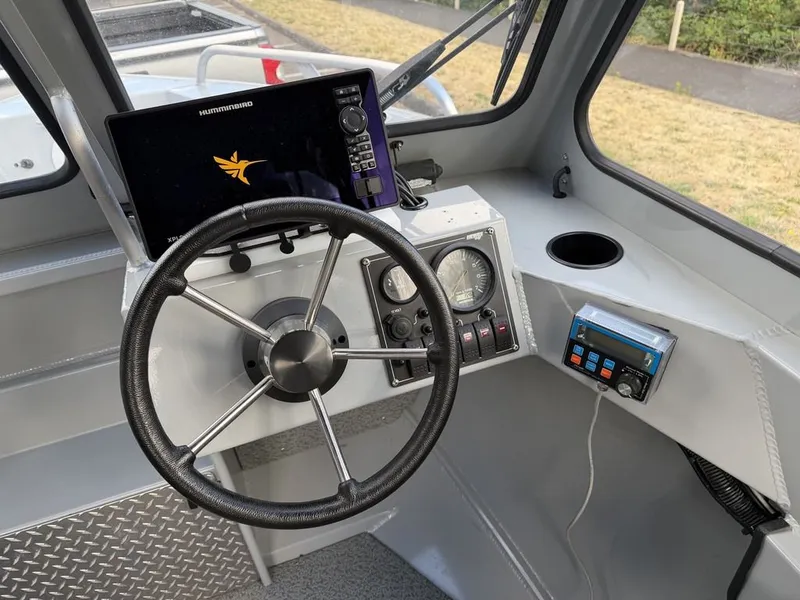 Slide: The Image of Hewescraft Sportsman 180 2018 - 3