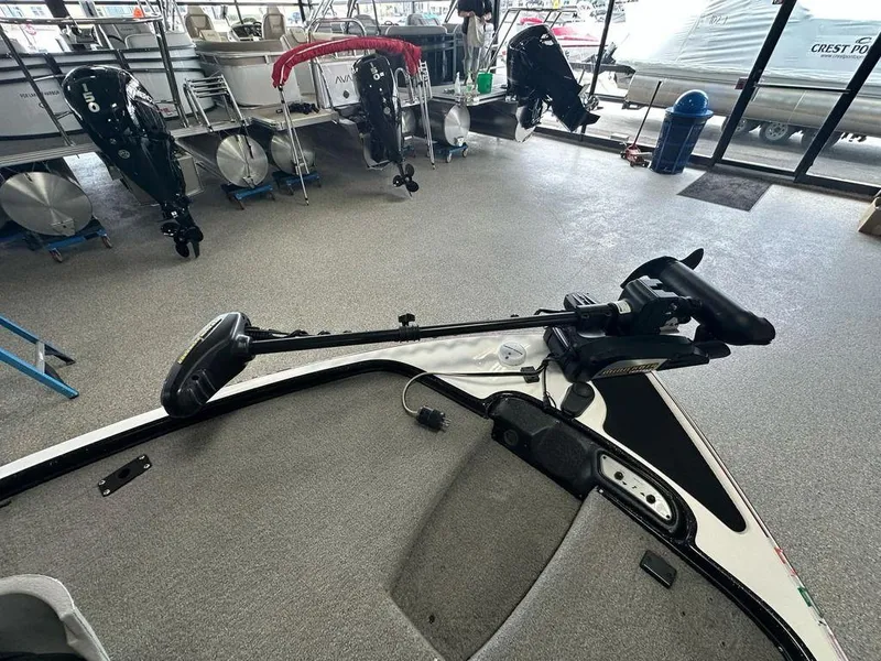 Slide: The Image of Tracker Nitro Z-6SC 2011 - 5