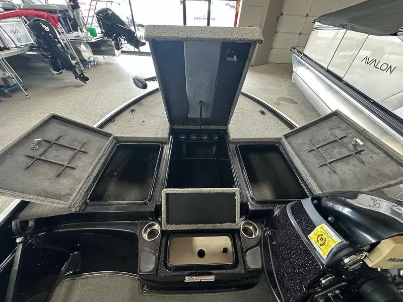 Slide: The Image of Tracker Nitro Z-6SC 2011 - 8