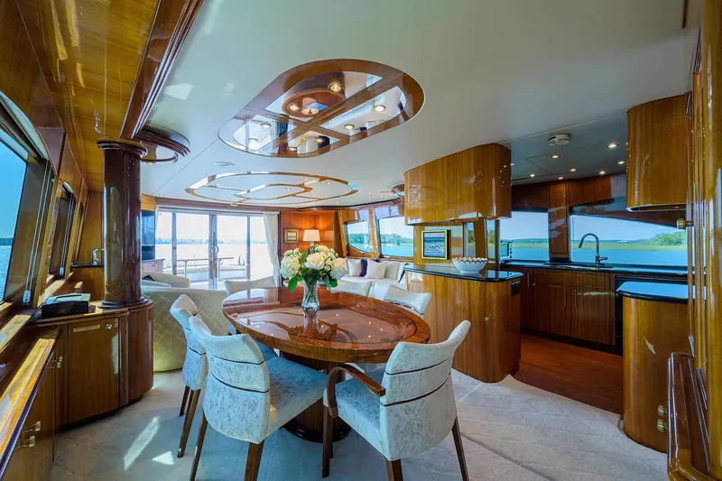 Slide: The Image of Hatteras 80 Motor Yacht 2004 - 52