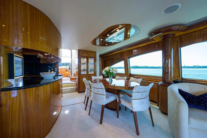Slide: The Image of Hatteras 80 Motor Yacht 2004 - 53