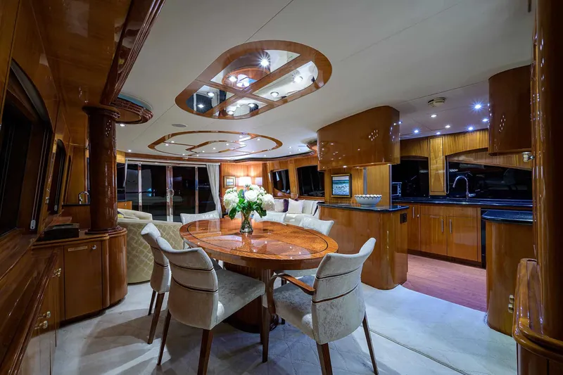 Slide: The Image of Hatteras 80 Motor Yacht 2004 - 61