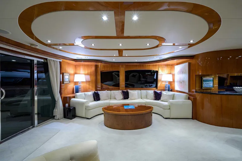 Slide: The Image of Hatteras 80 Motor Yacht 2004 - 57