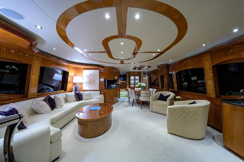 Slide: The Image of Hatteras 80 Motor Yacht 2004 - 54