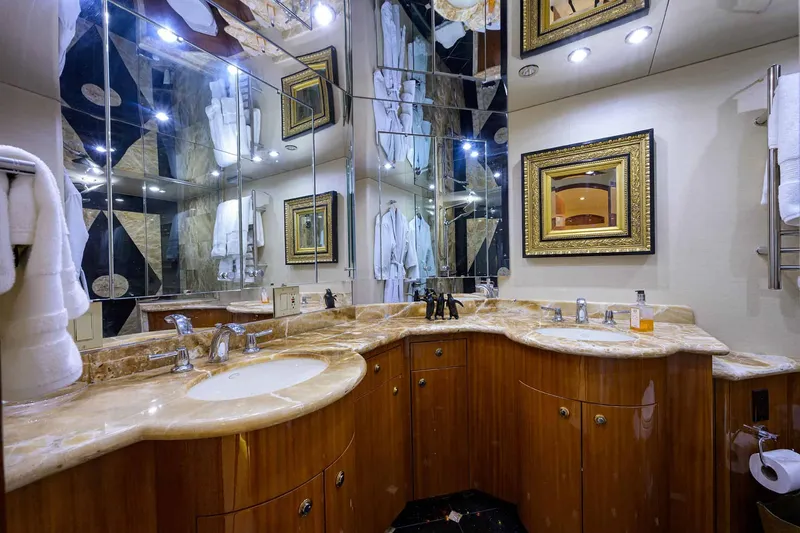 Slide: The Image of Hatteras 80 Motor Yacht 2004 - 83