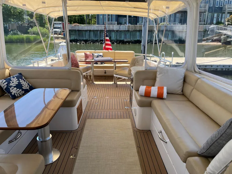 Slide: The Image of electric heigh adjust table - 5