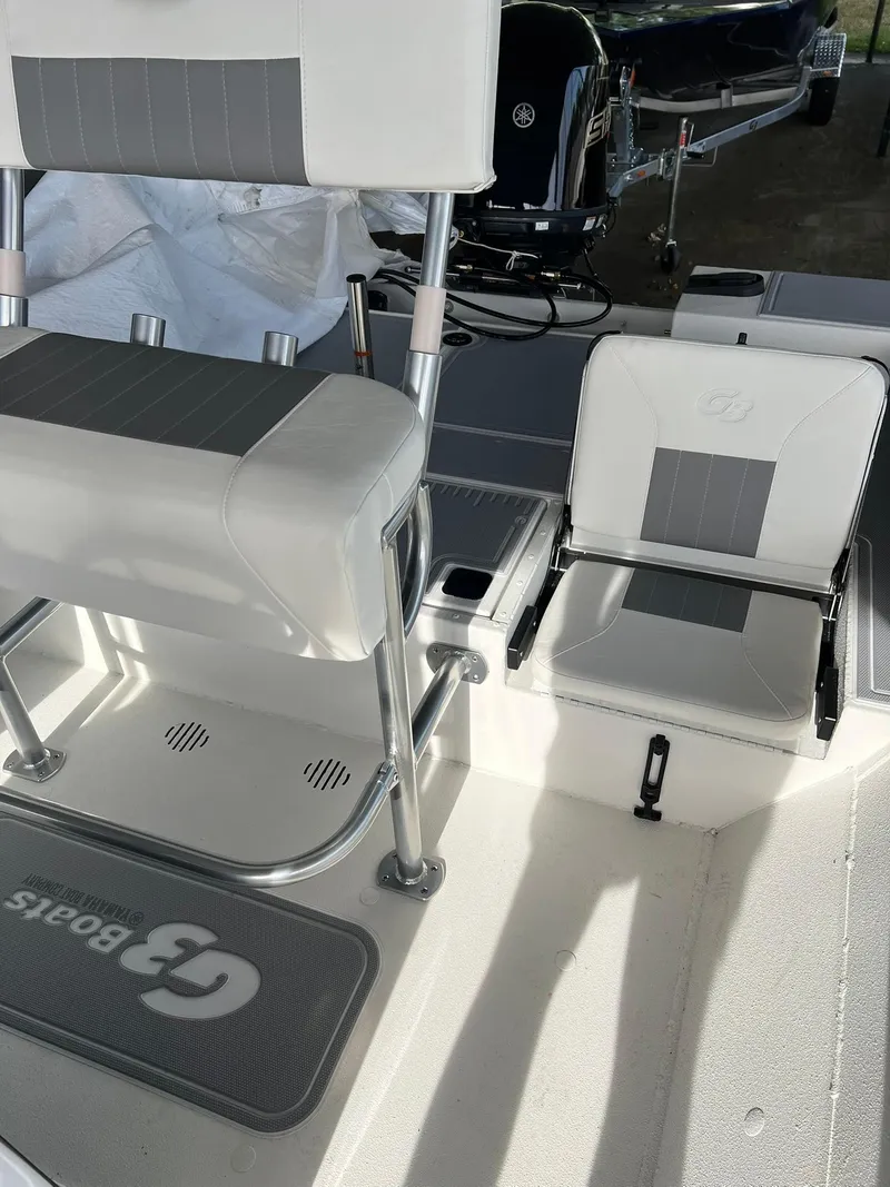 Slide: The Image of Dashboard of 2025 G3 Bay 19 GX boat with speedometer and gauges. - 3
