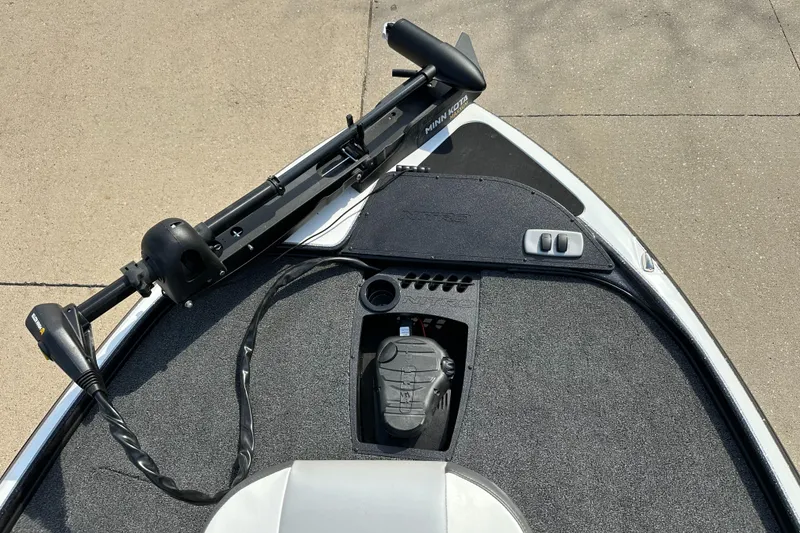 Slide: The Image of Bow of 2025 Nitro Z18 boat with trolling motor and foot pedal. - 3