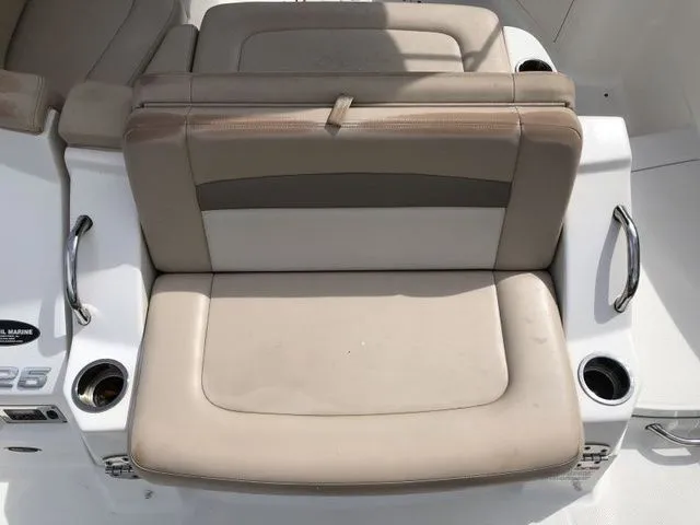 Slide: The Image of Chaparral 225 SSI Runabout Boat 2012 - 11