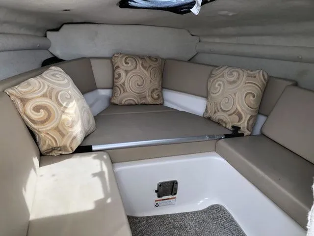 Slide: The Image of Chaparral 225 SSI Runabout Boat 2012 - 16