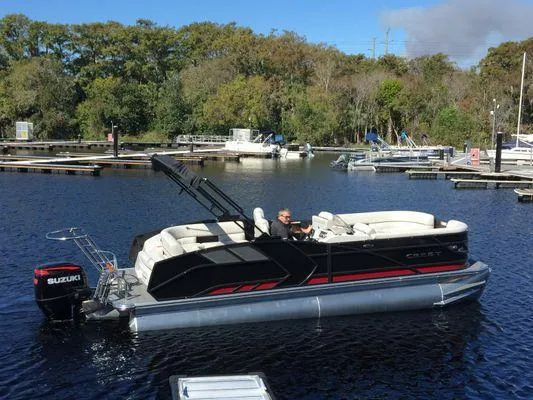 Slide: The Image of Crest Caribbean LX 230 SLS 2023 - 4