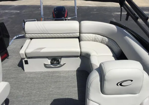 Slide: The Image of Crest Caribbean LX 230 SLS 2023 - 41