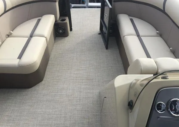 Slide: The Image of Crest LX 200 SLC 2024 - 12