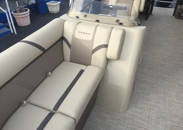 Slide: The Image of Crest LX 200 SLC 2024 - 23