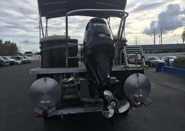 Slide: The Image of Crest LX 200 SLC 2024 - 24