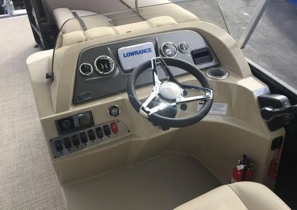 Slide: The Image of Crest LX 200 SLC 2024 - 9