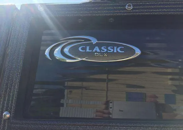 Slide: The Image of Crest DLX 220 SLRC 2023 - 8