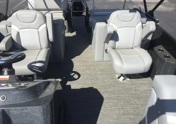 Slide: The Image of Crest DLX 220 SLRC 2023 - 9