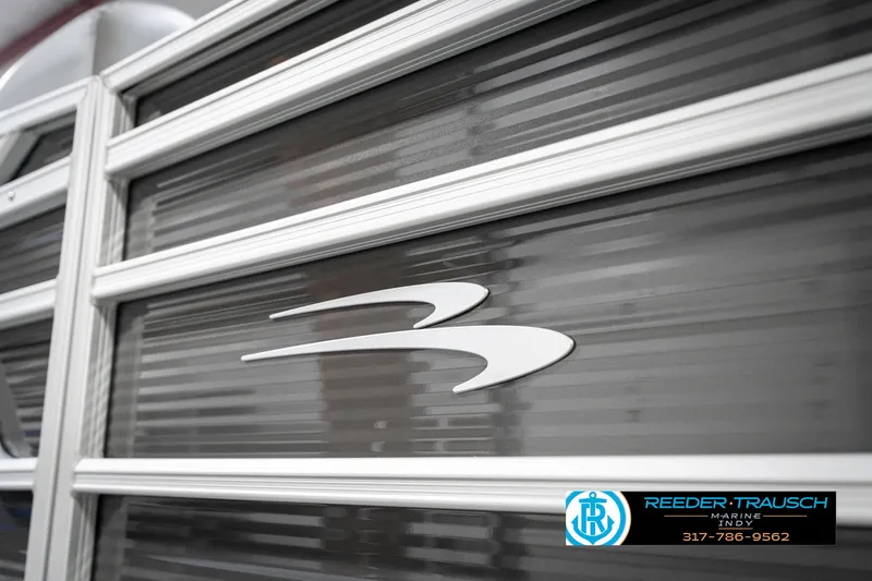 Slide: The Image of Bennington 21 SS 2025 - 51