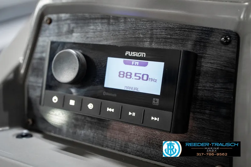 Slide: The Image of 2023 Avalon 2380 VLS boat stereo system displaying FM 88.50 MHz. - 35