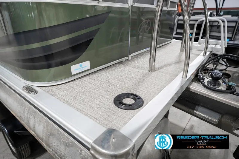 Slide: The Image of Avalon 2380 VLS 2023 - 58