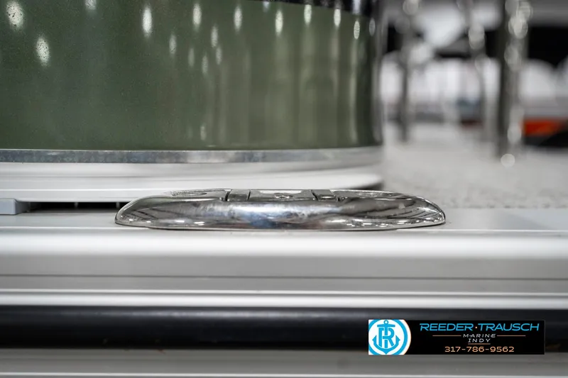 Slide: The Image of Avalon 2380 VLS 2023 - 60