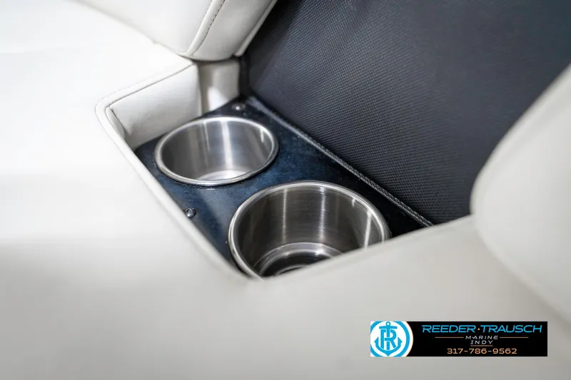 Slide: The Image of Monterey 232 SS 2013 - 50