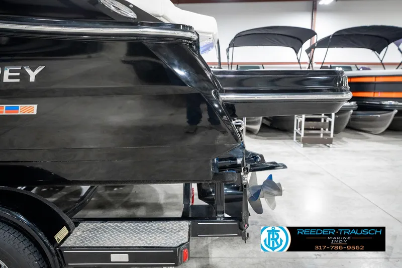 Slide: The Image of Monterey 232 SS 2013 - 53