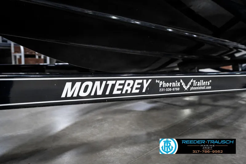 Slide: The Image of Monterey 232 SS 2013 - 59