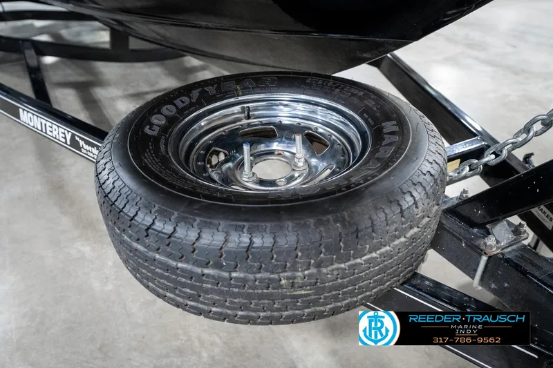 Slide: The Image of Monterey 232 SS 2013 - 60