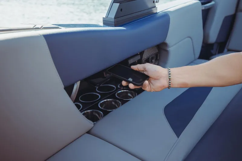 Slide: The Image of MasterCraft NXT21 2025 - 24