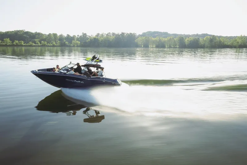 Slide: The Image of MasterCraft NXT21 2025 - 25