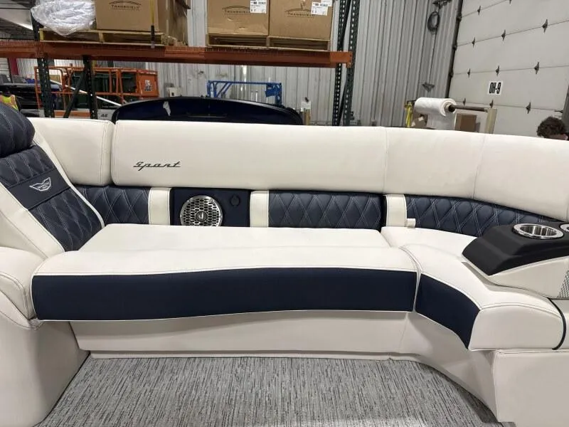 Slide: The Image of Bennington 25QFB-ESP (TC) 2025 - 13