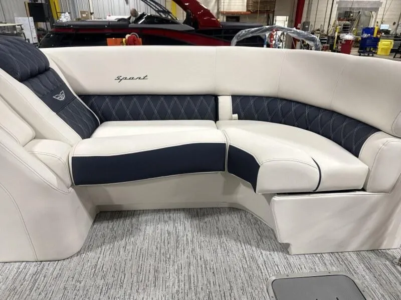 Slide: The Image of Bennington 25QFB-ESP (TC) 2025 - 16