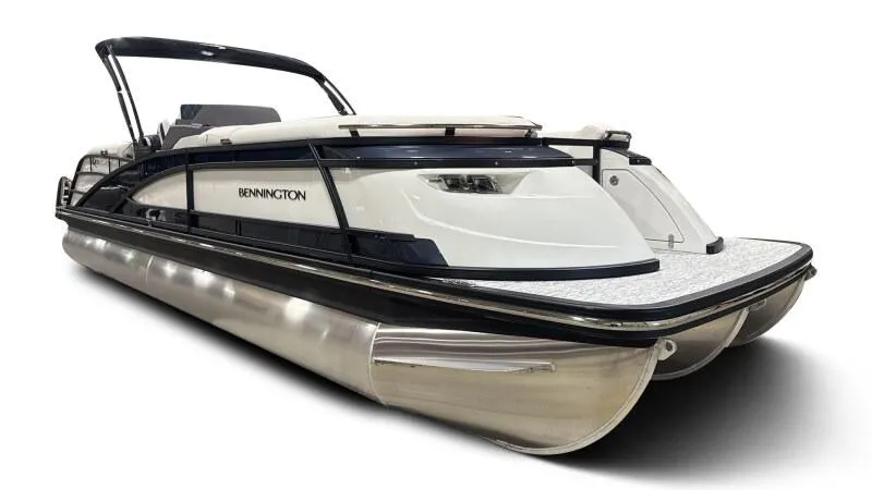 Slide: The Image of Bennington 25QFB-ESP (TC) 2025 - 3