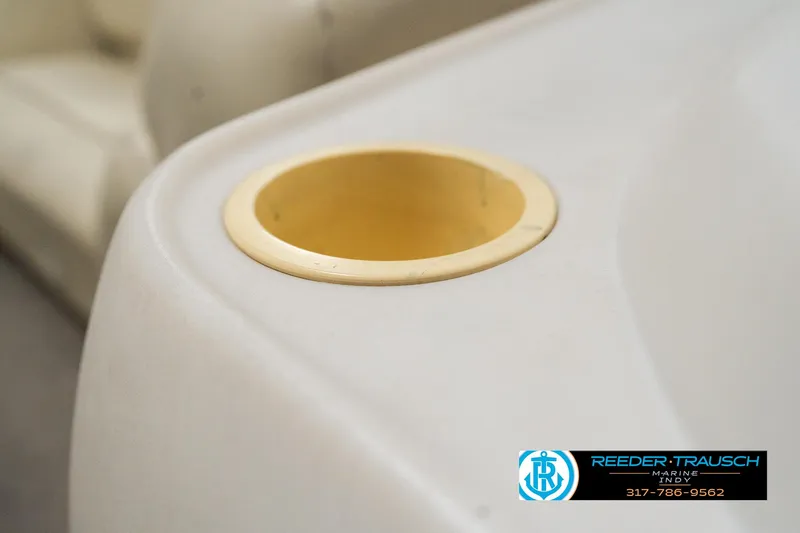 Slide: The Image of Close-up of a 2001 Sweetwater SW 20 RE boat cup holder. - 34