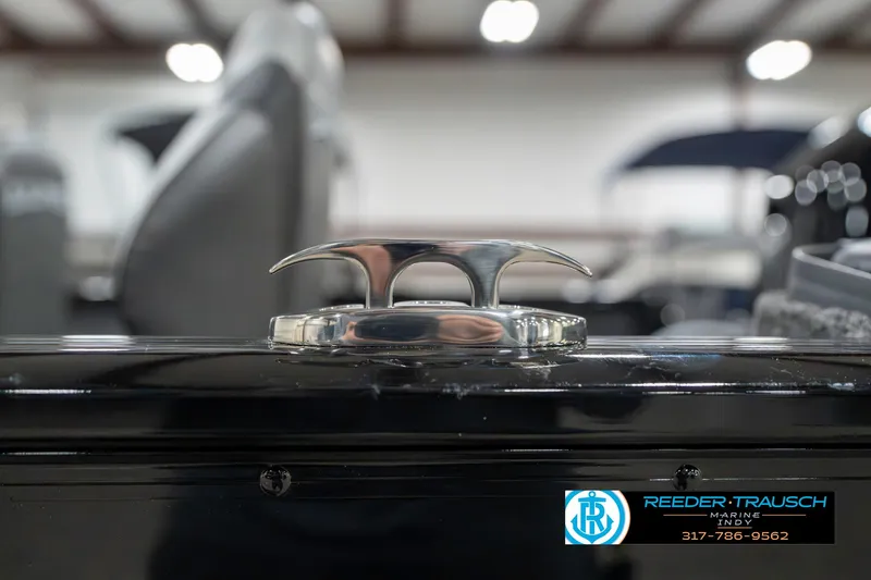 Slide: The Image of Lund 1650 Rebel XL SS 2025 - 55