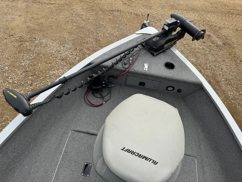 Slide: The Image of 2012 Alumacraft 165 Competitor boat with trolling motor and seat. - 7