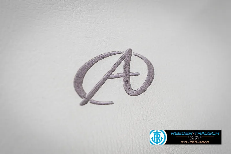 Slide: The Image of 2020 Avalon 2485 logo on white surface, Reeder-Trausch Marine branding. - 43