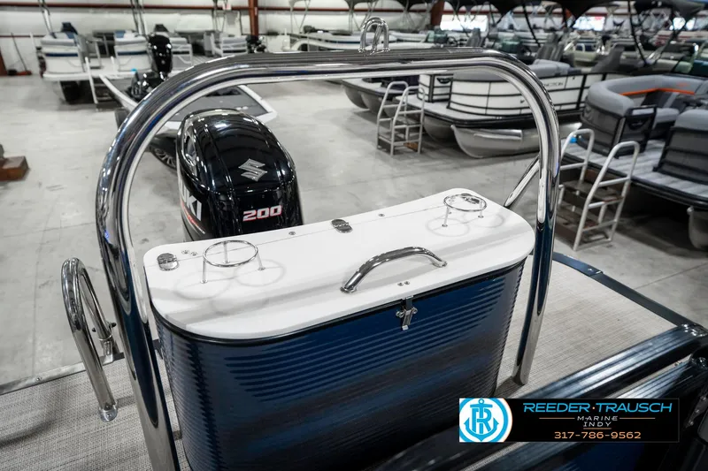 Slide: The Image of 2020 Avalon 2485 boat with Suzuki 200 engine in showroom. - 46