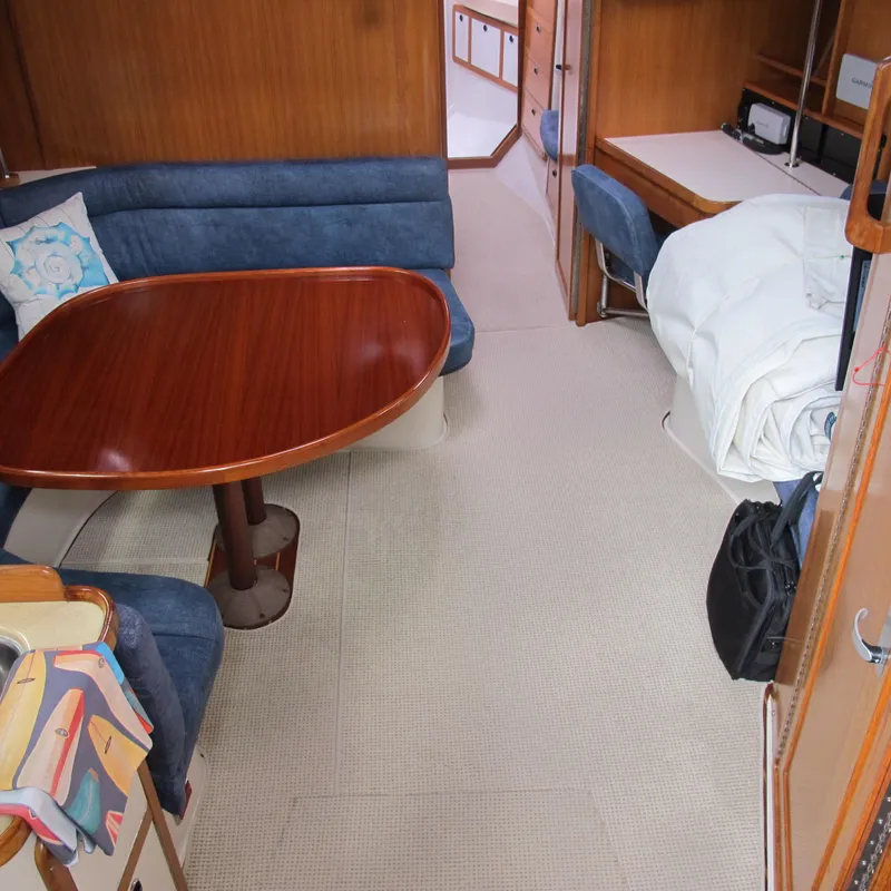 Slide: The Image of Catalina 42 MkII 1999 - 50