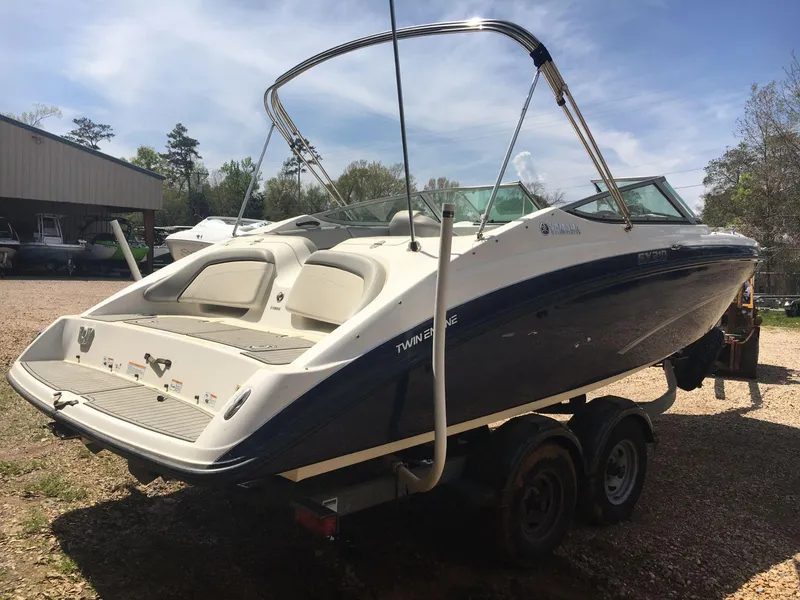 Slide: The Image of Yamaha SX210 2012 - 4