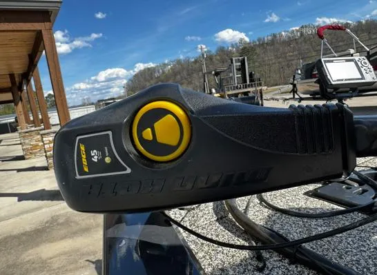 Slide: The Image of Trolling motor on 2015 Tracker Pro Team 190 TX boat, outdoor setting. - 3