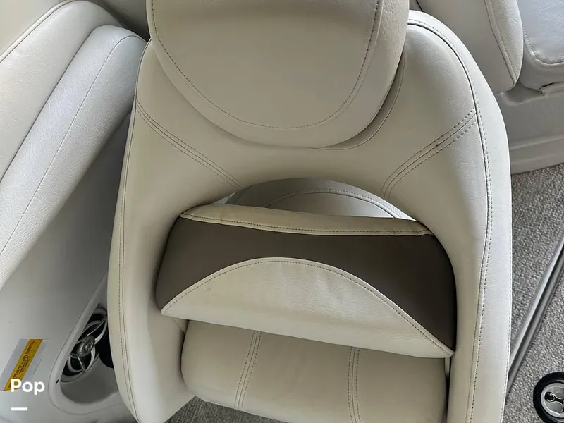 Slide: The Image of 2008 Crownline 300LS for sale in Osage Beach, MO - 26